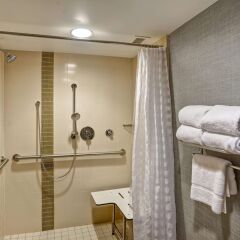 Отель Hyatt Place Indianapolis/Keystone ванная