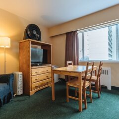 Отель English Bay Hotel Канада, Ванкувер - отзывы, цены и фото номеров - забронировать отель English Bay Hotel онлайн удобства в номере