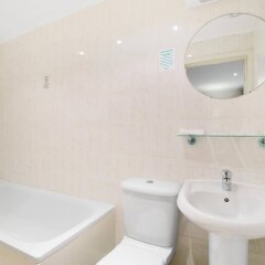 Queens Park Hotel in London, United Kingdom from 236$, photos, reviews - zenhotels.com bathroom photo 3