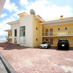 Отель Apartamentos Baia Brava Санта-Крус парковка