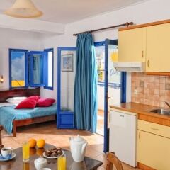 Aegean Sky Hotel & Suites в номере
