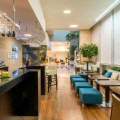 Отель TRYP Lisboa Oriente Hotel Португалия, Лиссабон - отзывы, цены и фото номеров - забронировать отель TRYP Lisboa Oriente Hotel онлайн гостиничный бар