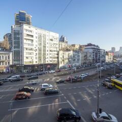 Апартаменты Central Dayflat Apartments Киев парковка