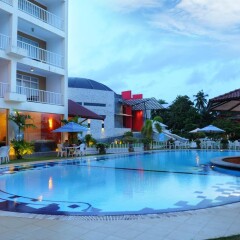 Отель Avenra Garden Hotel Шри-Ланка, Негомбо - отзывы, цены и фото номеров - забронировать отель Avenra Garden Hotel онлайн бассейн фото 2