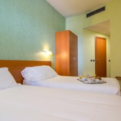 Hotel Concorde Озимо комната для гостей