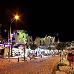 Club Vela Hotel пляж