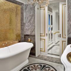 Гостиница The St. Regis Moscow Nikolskaya ванная фото 3