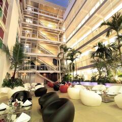 Now Hotel интерьер отеля