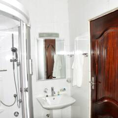 New Agena Hotel ванная