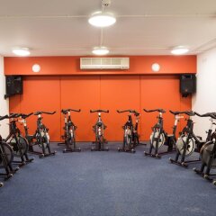 Radisson Blu Hotel London Stansted Airport спортивное сооружение