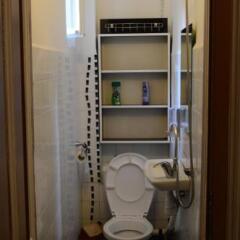 Отель Elegance Hostel And Guesthouse Болгария, София - отзывы, цены и фото номеров - забронировать отель Elegance Hostel And Guesthouse онлайн ванная