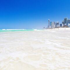 Отель The Waterford on Main Beach пляж фото 2