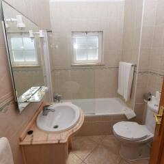 Апартаменты Praia da Lota Resort - Apartments ванная
