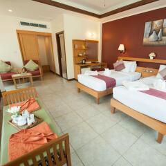 Отель Pinnacle Grand Jomtien Resort комната для гостей фото 4
