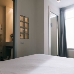 Avenue Hotel сейф в номере