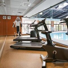 Отель Best Western Plus Ottawa/Kanata Hotel and Conference Centre Канада, Оттава - отзывы, цены и фото номеров - забронировать отель Best Western Plus Ottawa/Kanata Hotel and Conference Centre онлайн фитнесс-зал