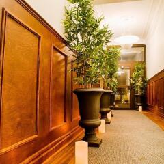 H5 Hotel интерьер отеля