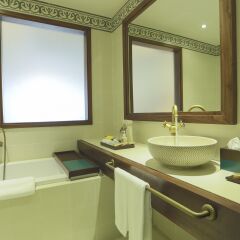 Отель Almanity Hoi An Wellness Resort ванная