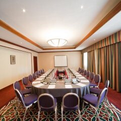 Отель Courtyard by Marriott Tbilisi Грузия, Тбилиси - 5 отзывов об отеле, цены и фото номеров - забронировать отель Courtyard by Marriott Tbilisi онлайн помещение для мероприятий