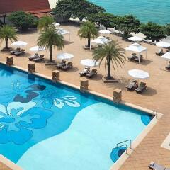 Отель Dusit Thani Pattaya бассейн фото 3