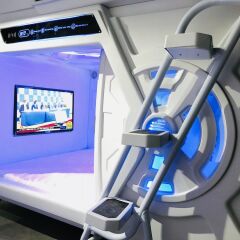 Отель MET A Space Pod @ Chinatown Сингапур спортивное сооружение