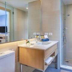 Отель Shama Lakeview Asoke Bangkok Таиланд, Бангкок - 1 отзыв об отеле, цены и фото номеров - забронировать отель Shama Lakeview Asoke Bangkok онлайн удобства в номере фото 2