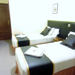Отель Hostal Chelo Испания, Мадрид - 3 отзыва об отеле, цены и фото номеров - забронировать отель Hostal Chelo онлайн комната для гостей фото 2