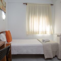 Отель Hostal Sans Испания, Барселона - отзывы, цены и фото номеров - забронировать отель Hostal Sans онлайн детские мероприятия фото 2