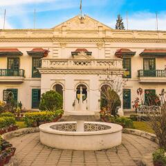 Отель Yellow Durbar Apartment and Lounge Непал, Лалитпур - отзывы, цены и фото номеров - забронировать отель Yellow Durbar Apartment and Lounge онлайн