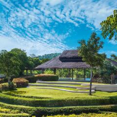 Отель The Naka Island, A Luxury Collection Resort and Spa, Phuket