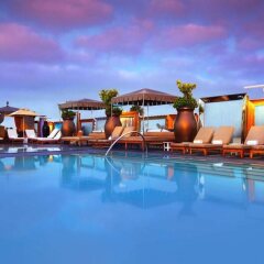 SLS Hotel, a Luxury Collection Hotel, Beverly Hills бассейн