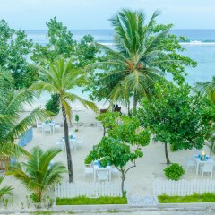 Отель Season Holidays Мальдивы, Мале - отзывы, цены и фото номеров - забронировать отель Season Holidays онлайн пляж