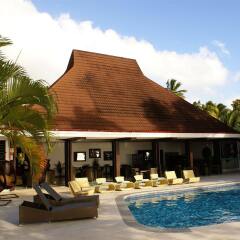 Отель Garden Island Resort бассейн