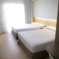 Отель Eurosalou & Spa Испания, Салоу - 4 отзыва об отеле, цены и фото номеров - забронировать отель Eurosalou & Spa онлайн комната для гостей