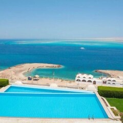 Апартаменты Apartment at View Resort with sea view пляж