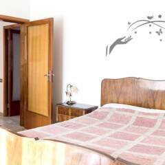 Апартаменты Apartment With 4 Bedrooms in Recanati, With Wonderful Mountain View, Enclosed Garden and Wifi - 8 km From the Beach Реканати комната для гостей фото 5