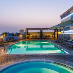 Coral Dubai Deira Hotel бассейн фото 3