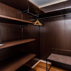 Апартаменты Diamond Apartments сейф в номере