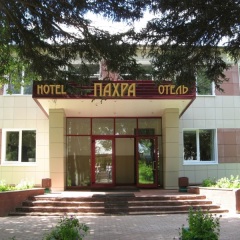 Гостиница Пахра в Подольске 7 отзывов об отеле, цены и фото номеров - забронировать гостиницу Пахра онлайн Подольск вид на фасад