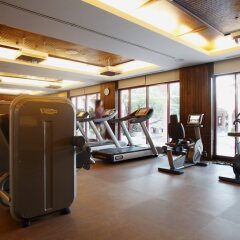 Отель Centara Grand Beach Resort Phuket Таиланд, Карон-Бич - 5 отзывов об отеле, цены и фото номеров - забронировать отель Centara Grand Beach Resort Phuket онлайн фитнесс-зал фото 3