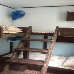 Отель Alice Guesthouse Hongdae сейф в номере