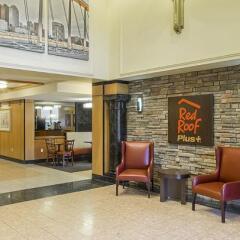 Отель Red Roof Inn PLUS+ Columbus-Ohio State University OSU США, Колумбус - отзывы, цены и фото номеров - забронировать отель Red Roof Inn PLUS+ Columbus-Ohio State University OSU онлайн интерьер отеля фото 2