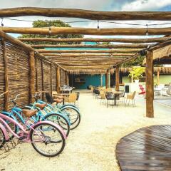 Отель Selina Cancun Downtown Мексика, Канкун - отзывы, цены и фото номеров - забронировать отель Selina Cancun Downtown онлайн спортивное сооружение