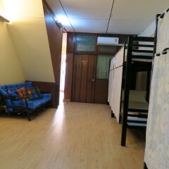 Red Lips Hostel Бангкок детские мероприятия фото 2