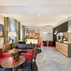 Hotel Lucia интерьер отеля