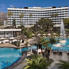 Отель Gran Melia Don Pepe бассейн