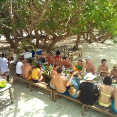 Отель Ayaana Lodge развлечения