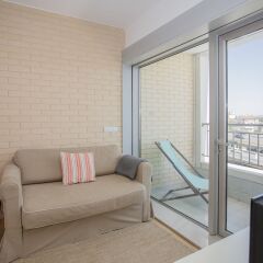 Апартаменты Liiiving In Porto - Antas Corporate Studio балкон