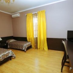 Отель Kalipso on Prospekt Mira 250 Абхазия, Сухум - отзывы, цены и фото номеров - забронировать отель Kalipso on Prospekt Mira 250 онлайн комната для гостей