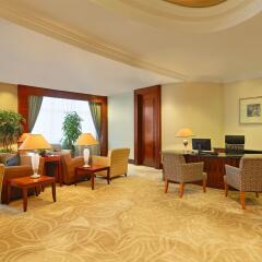 Sheraton Chengdu Lido Hotel интерьер отеля